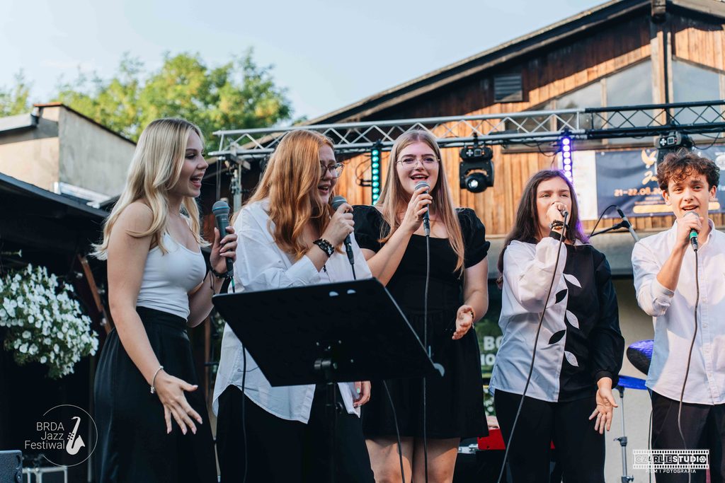 Młode wokalistki BRDA Junior na scenie BJF 2026